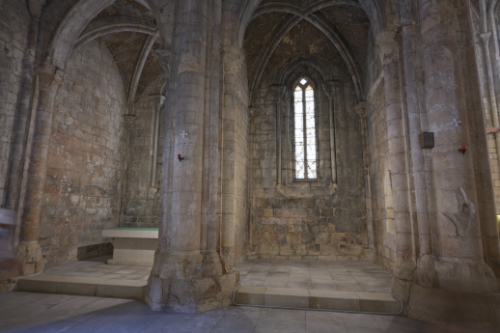 Capillas del laso de la epístola de la iglesia del monasterio de Benifassa
